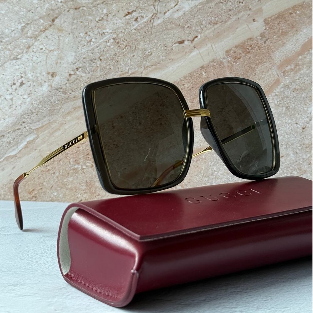 NEW Gucci GG0903S Black Gold Square Oversized Sunglasses - Picture 2 of 9